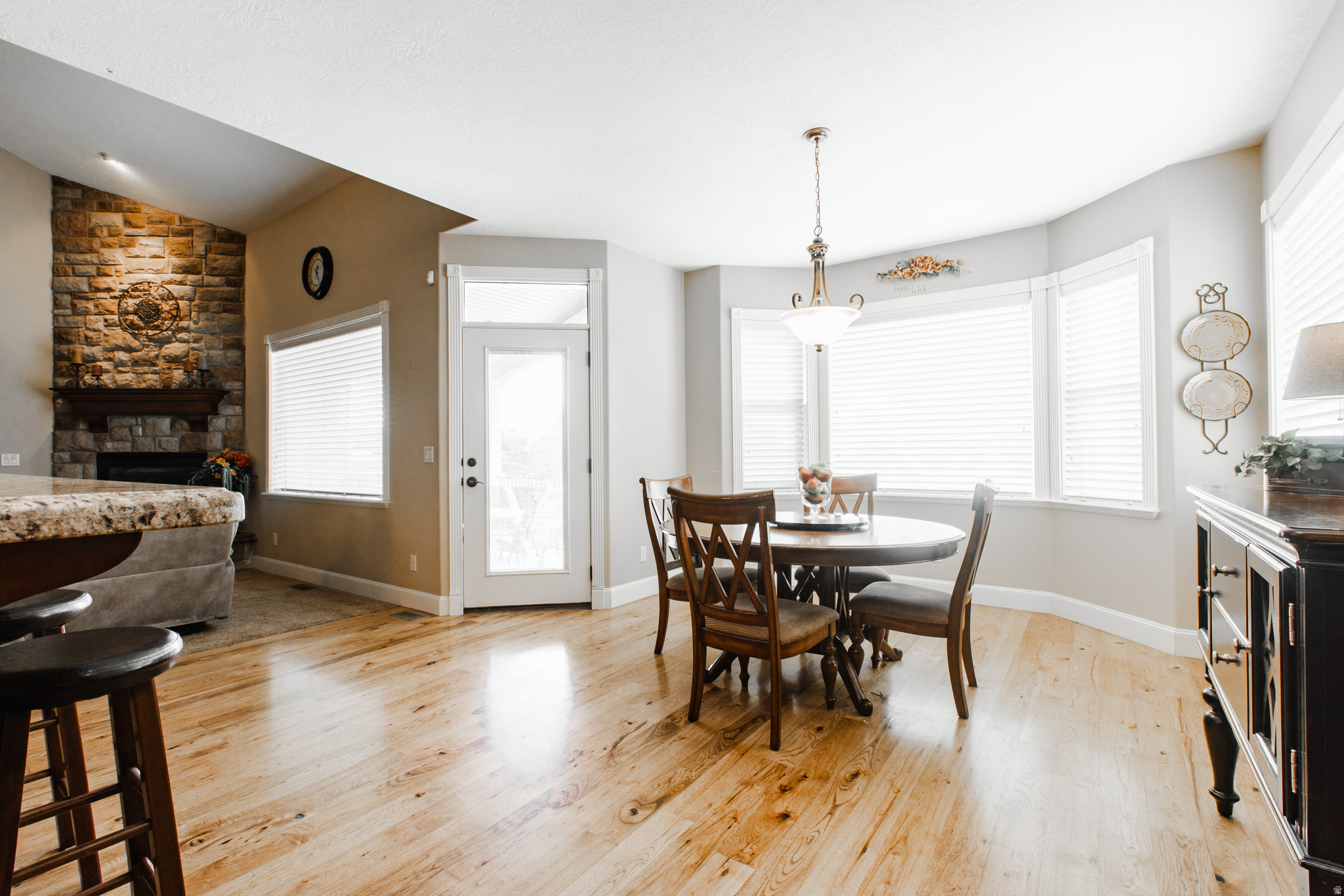 LINCOLN ESTATES # 5 - Residential