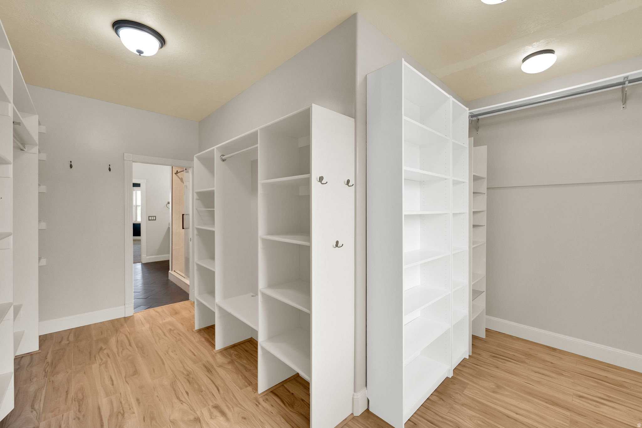 LINCOLN ESTATES # 5 - Residential