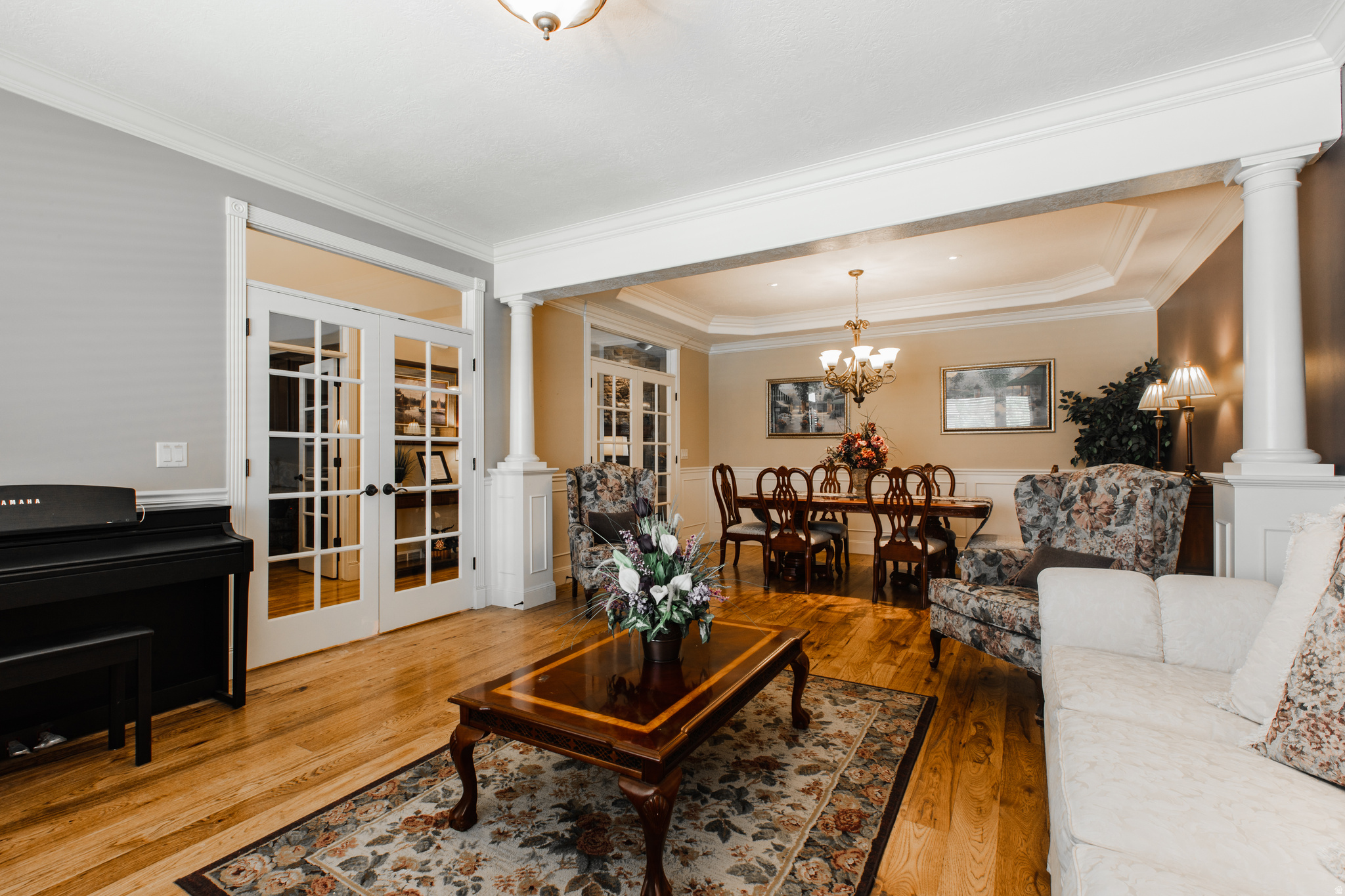 LINCOLN ESTATES # 5 - Residential