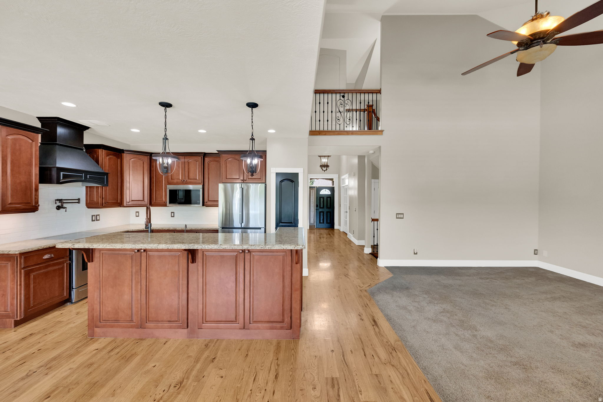 LINCOLN ESTATES # 5 - Residential