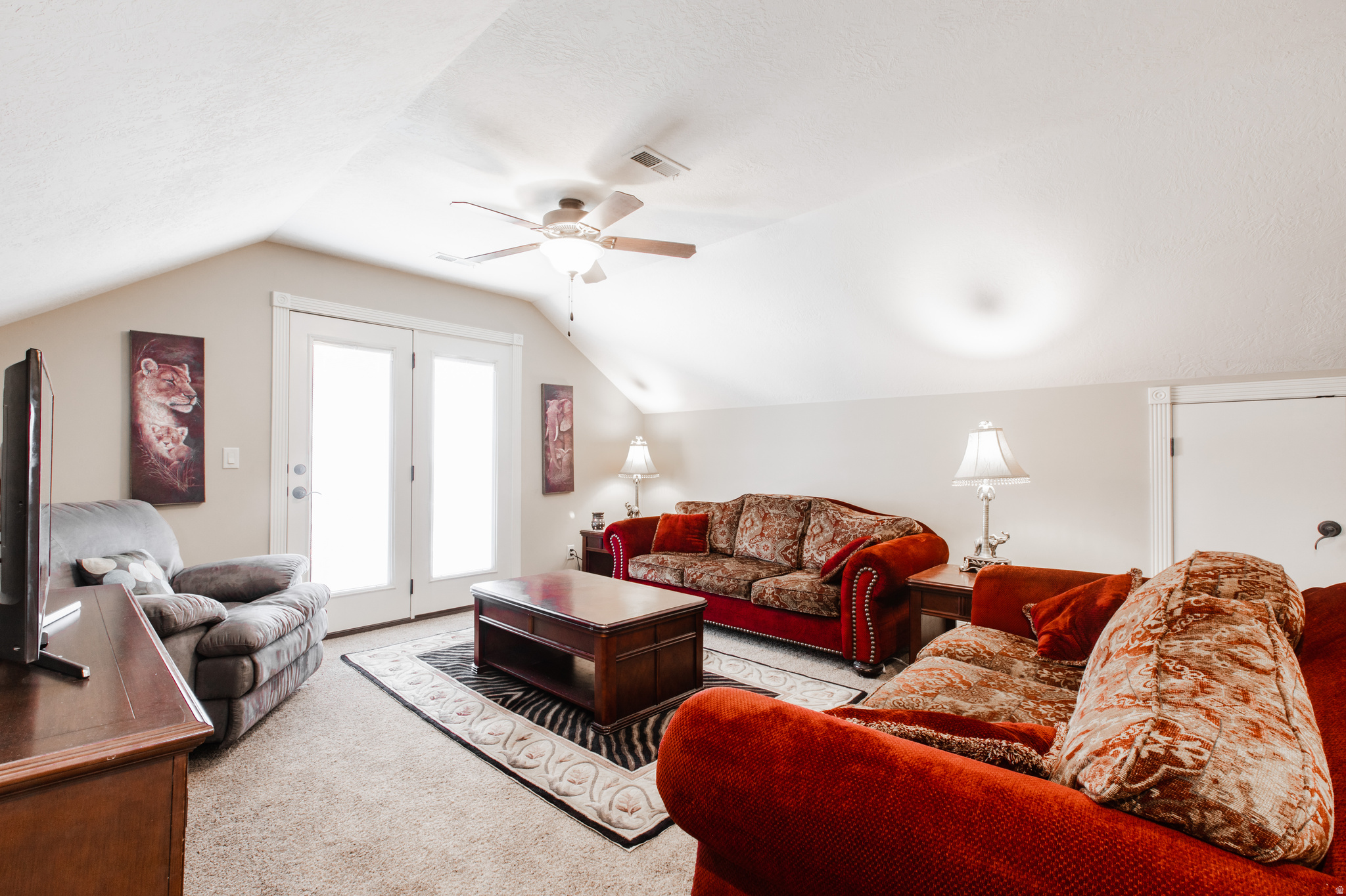 LINCOLN ESTATES # 5 - Residential