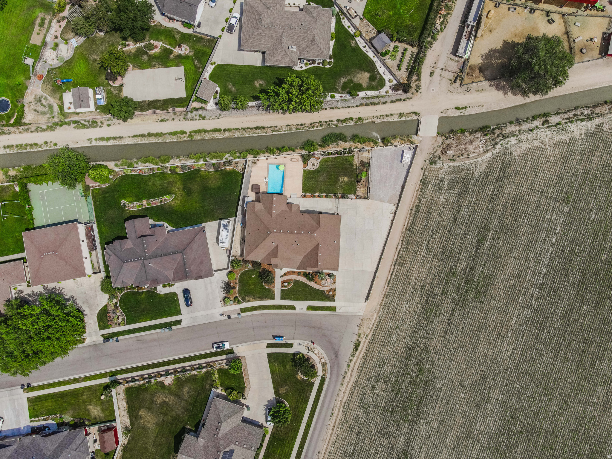 LINCOLN ESTATES # 5 - Residential