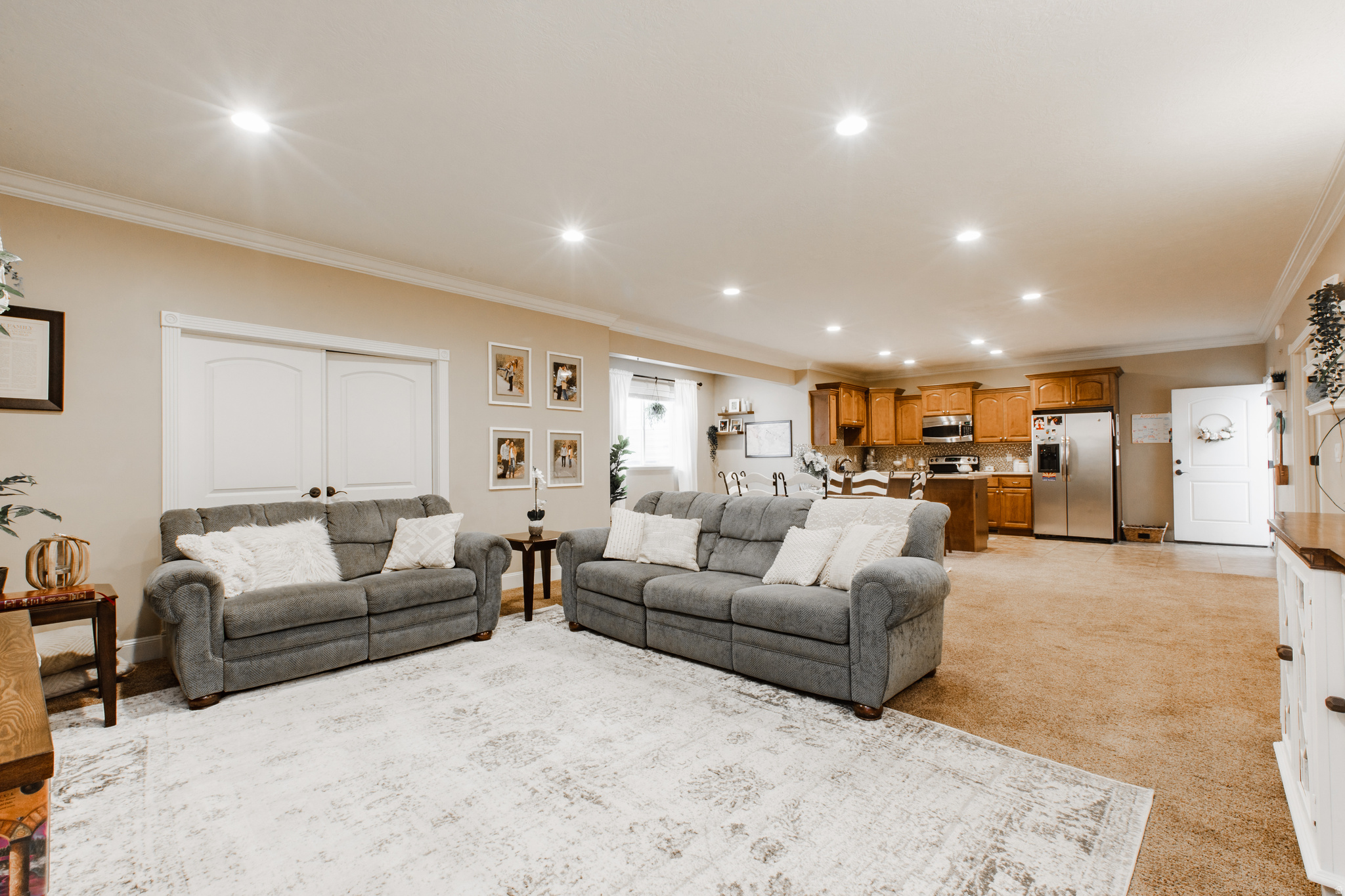 LINCOLN ESTATES # 5 - Residential