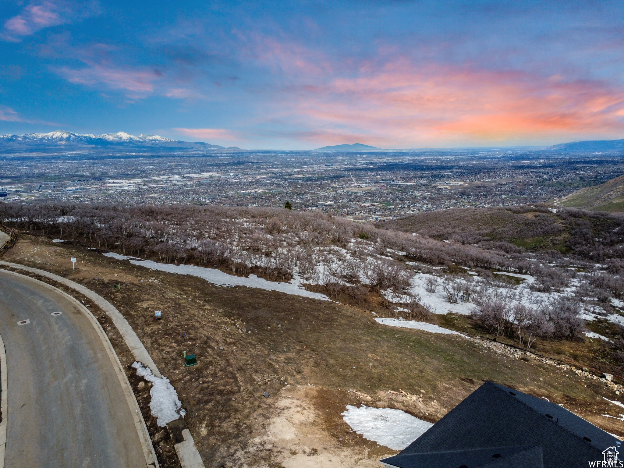 2187 E Silver Flower Ct, Draper, Utah image 6