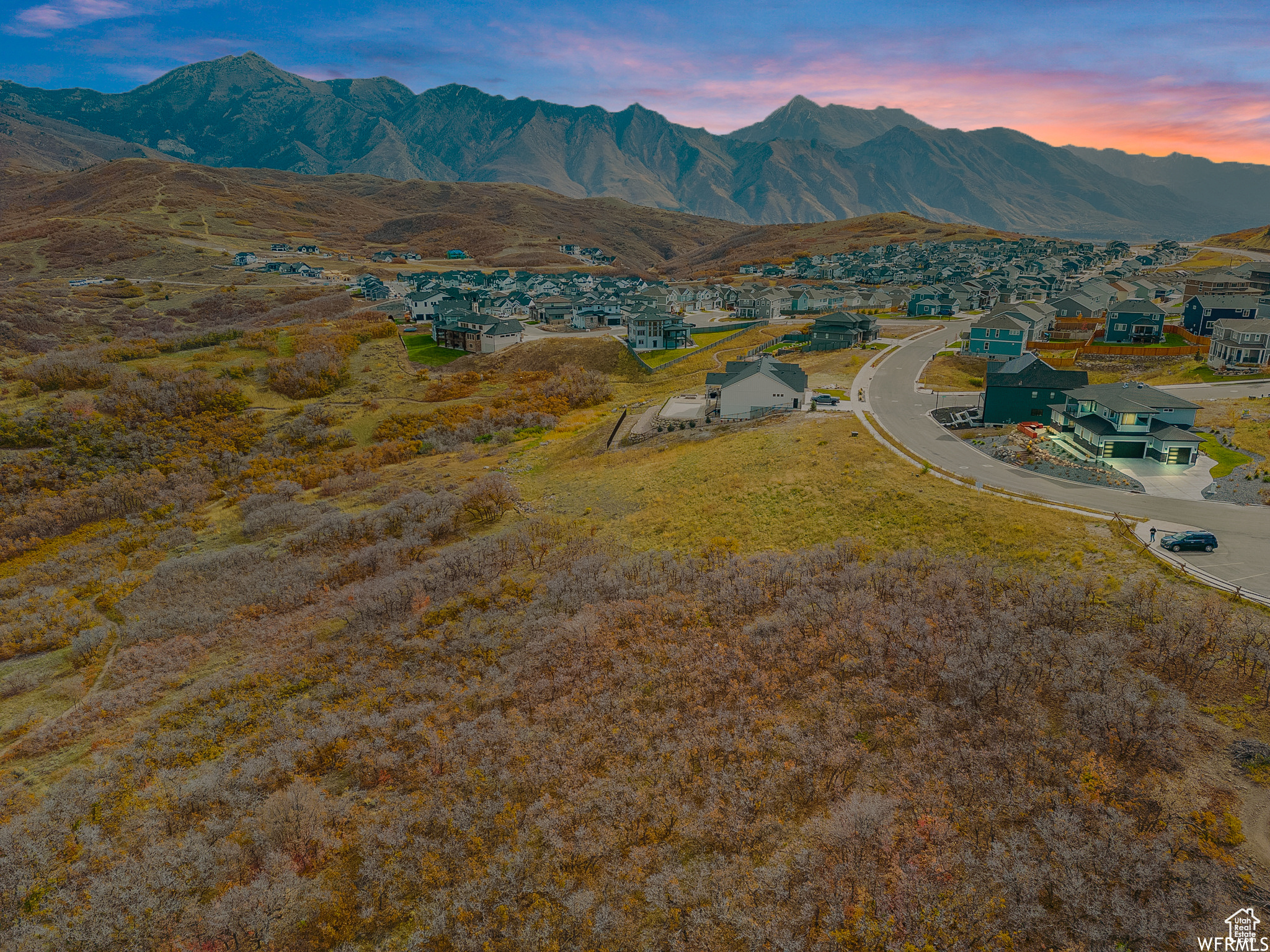 2187 E Silver Flower Ct, Draper, Utah image 3