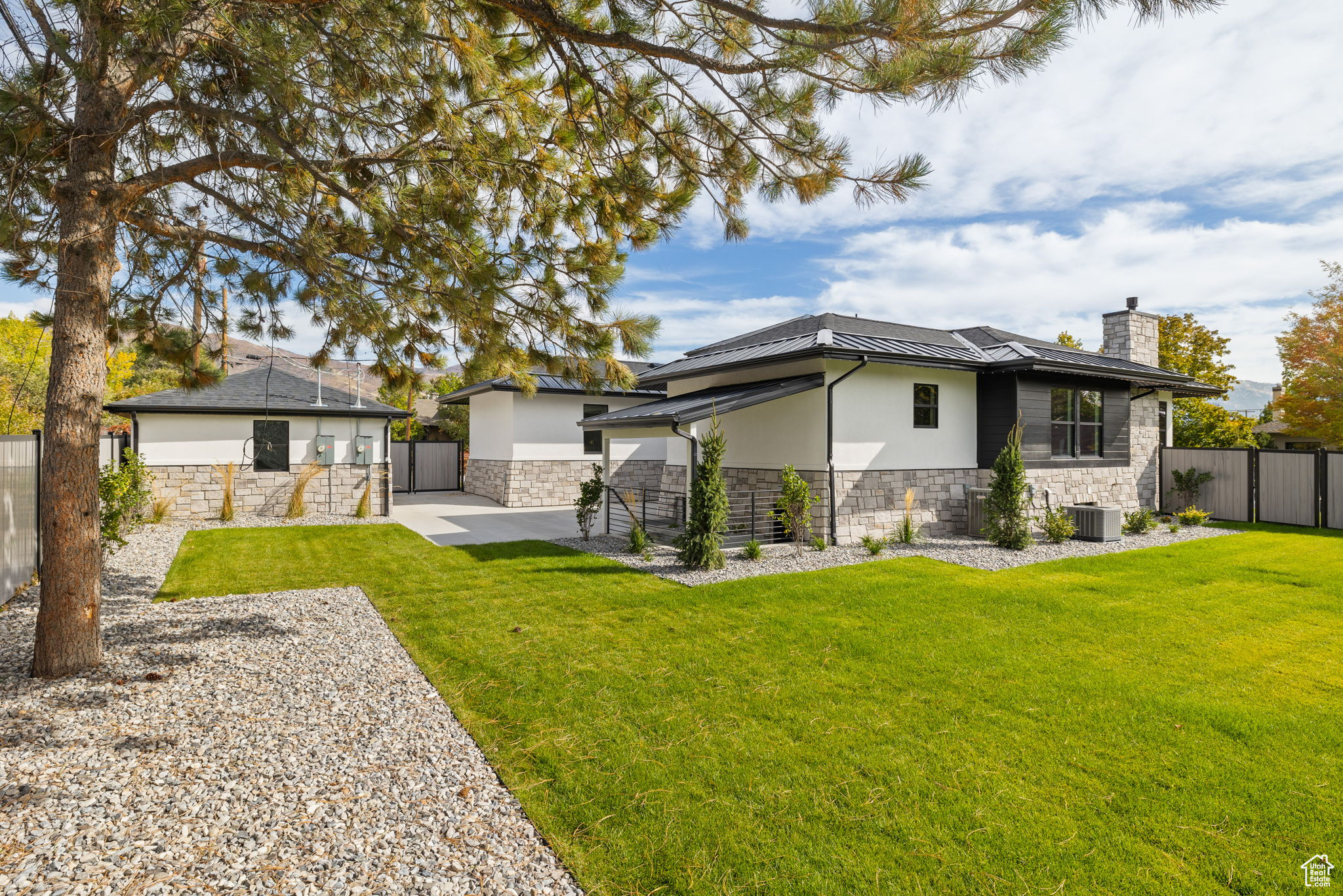 WESTMINSTER - Residential