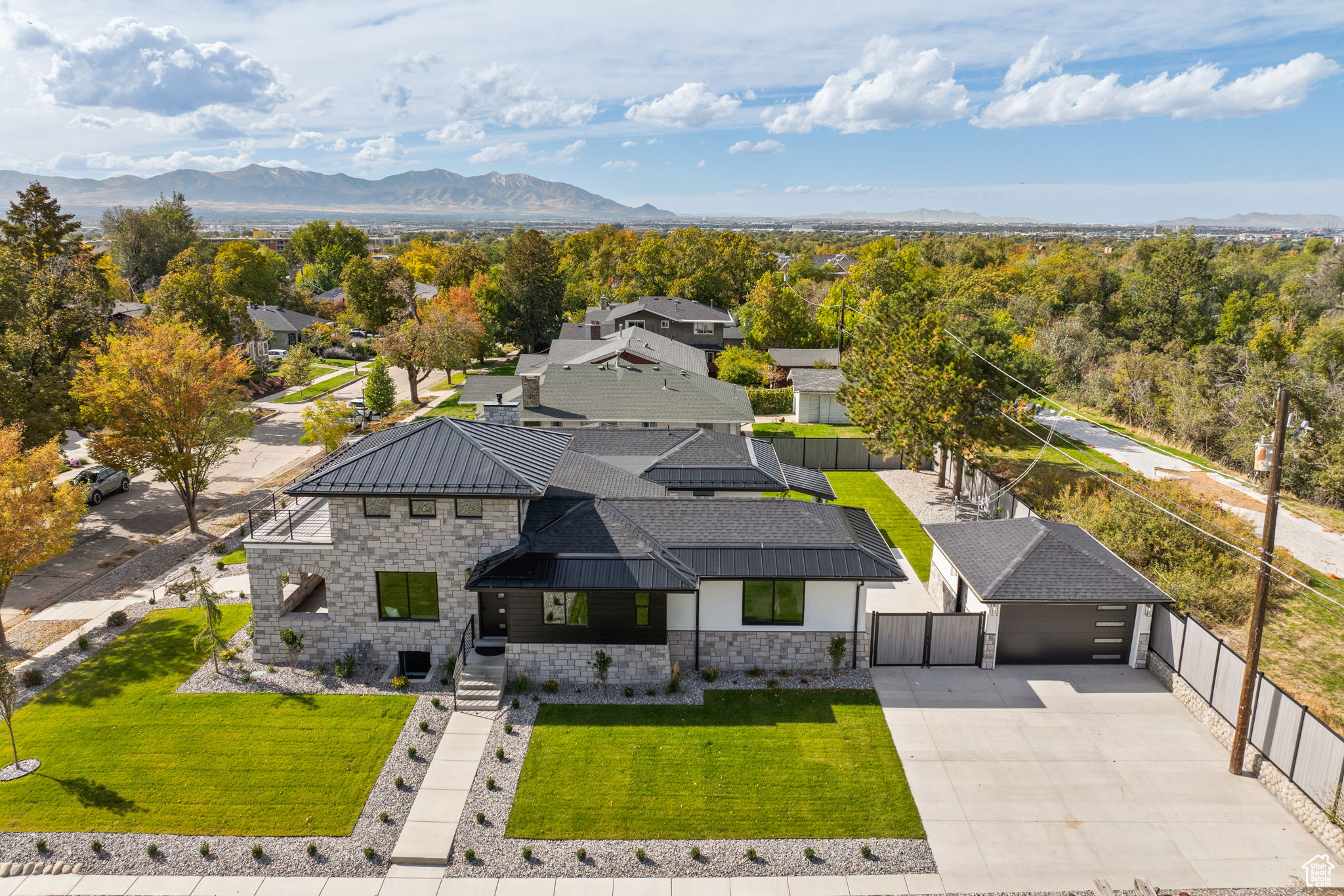 WESTMINSTER - Residential