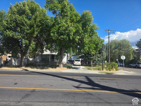 Photo of 3853 S 900 E, Salt Lake City, UT 84106 (MLS # 2188630)