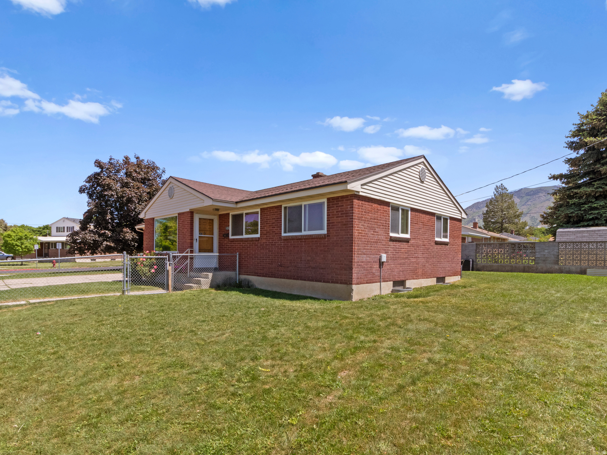 GREEN ACRES SUBD - Residential