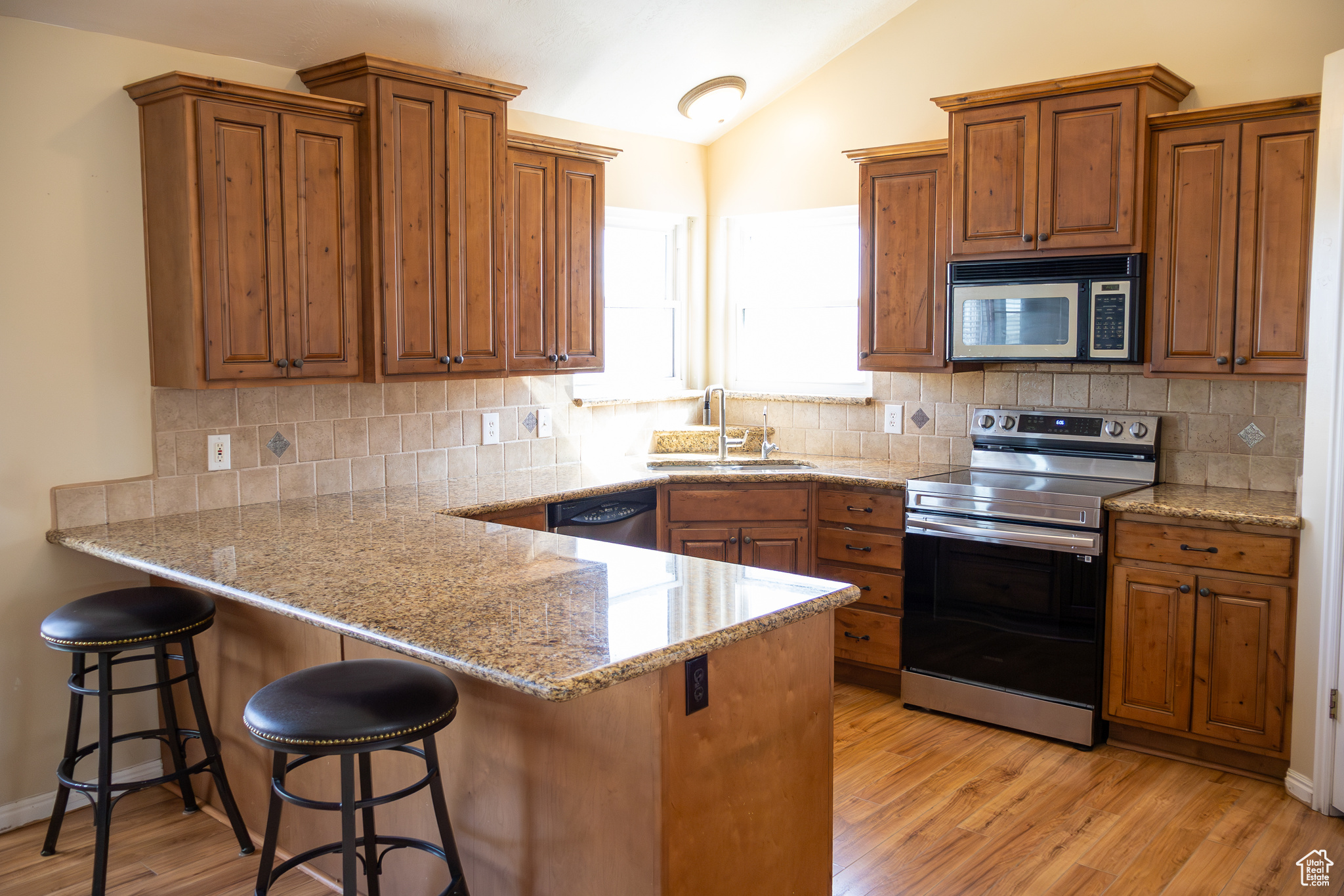 5278 W Meteor Hill Cv, West Jordan, Utah image 7