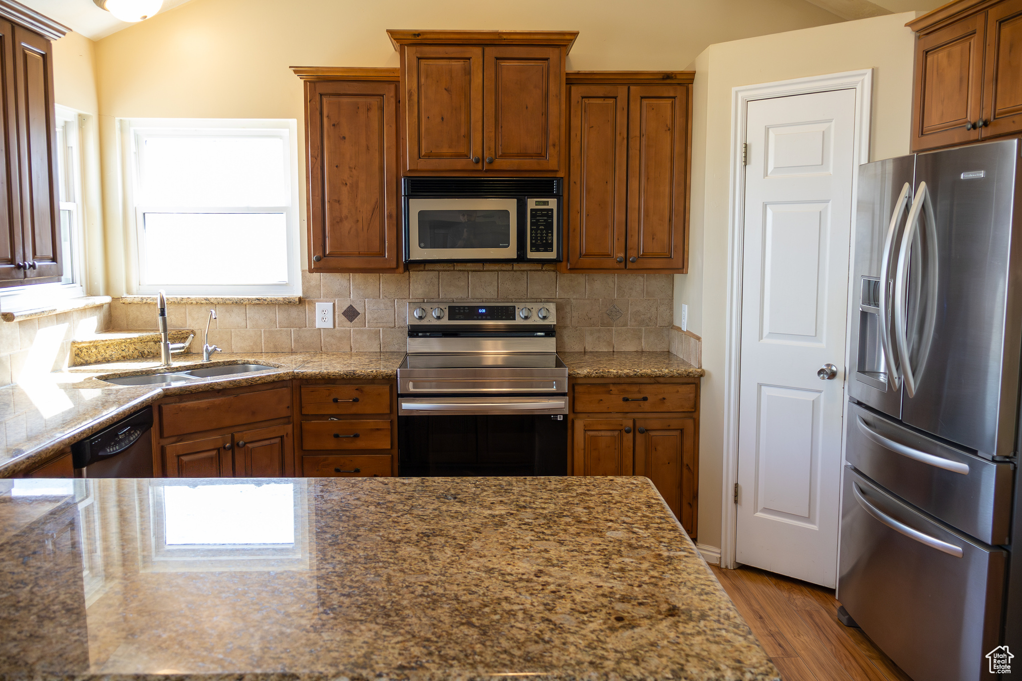5278 W Meteor Hill Cv, West Jordan, Utah image 10