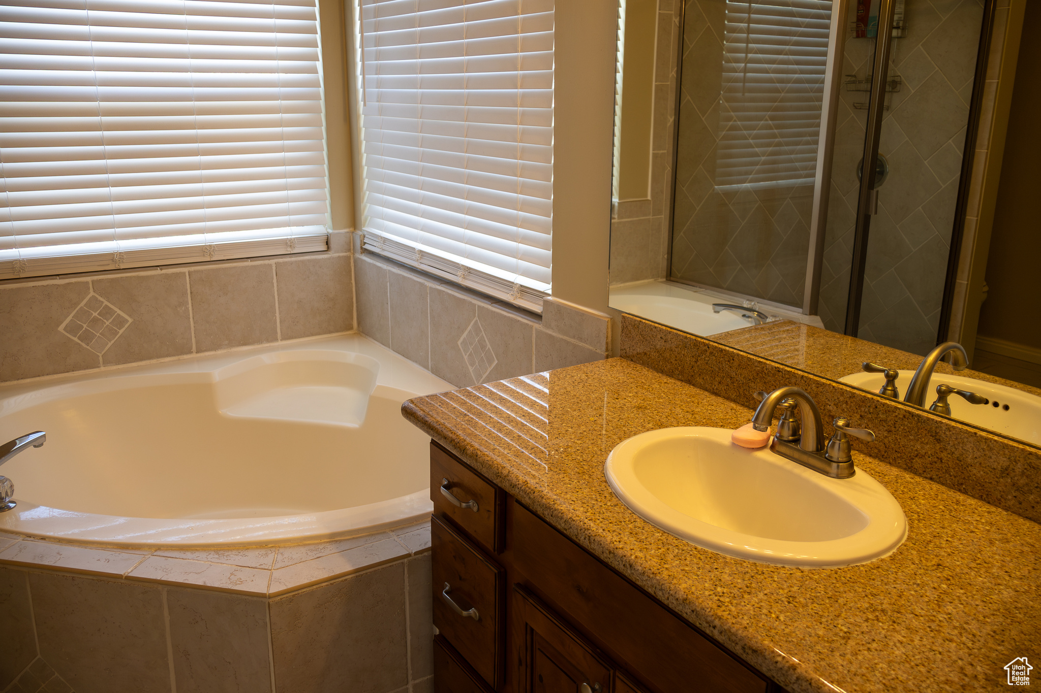 5278 W Meteor Hill Cv, West Jordan, Utah image 17