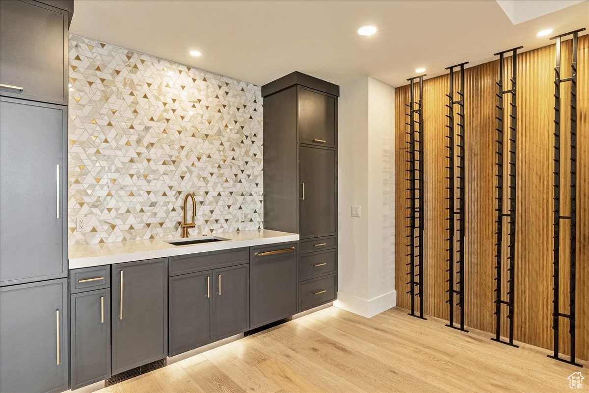 AMANTI LAGO - Residential