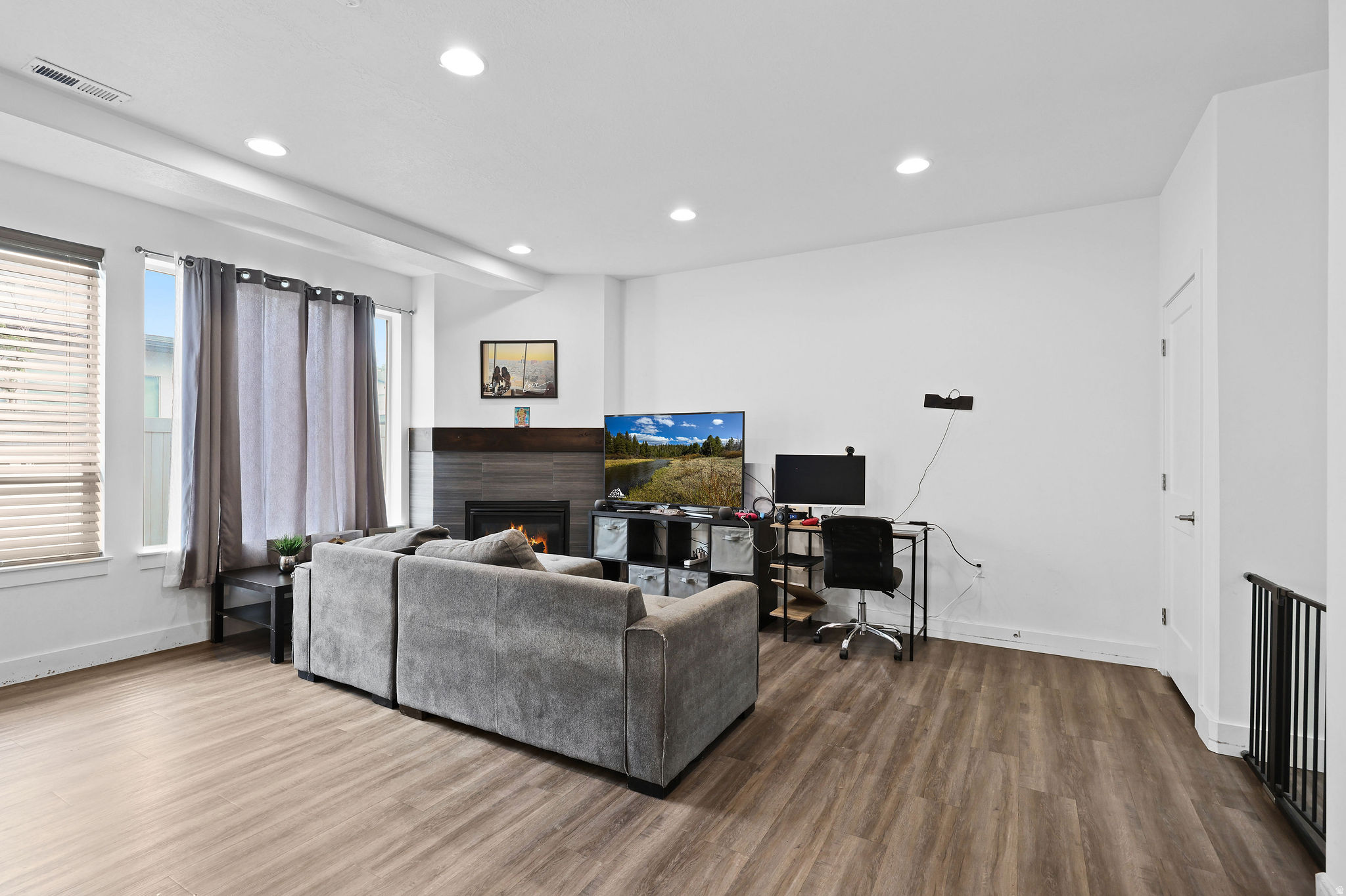 HAWK HAVEN TOWNHOMES - Residential