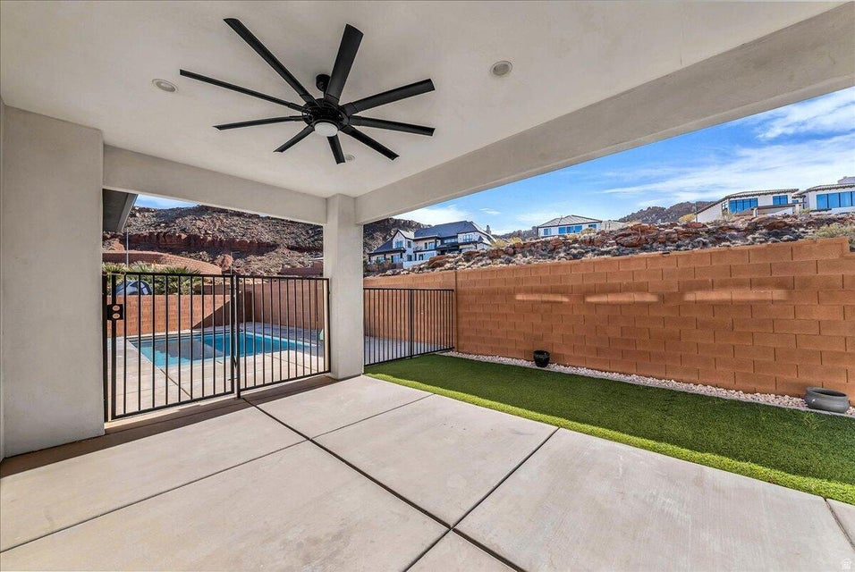 MAPLE ESTATES PH 5 - Residential