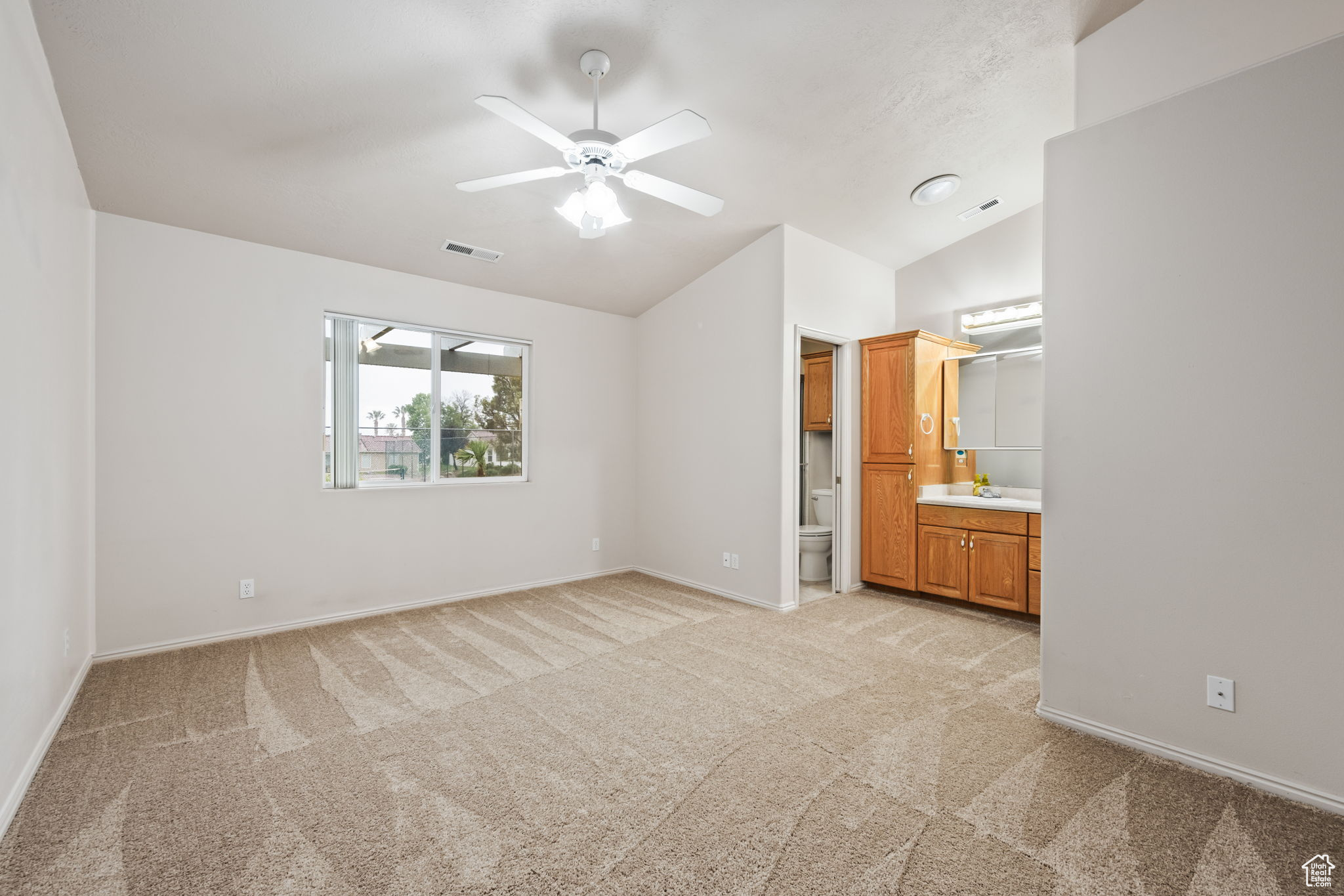 PADRE LAKES TH 5 - Residential