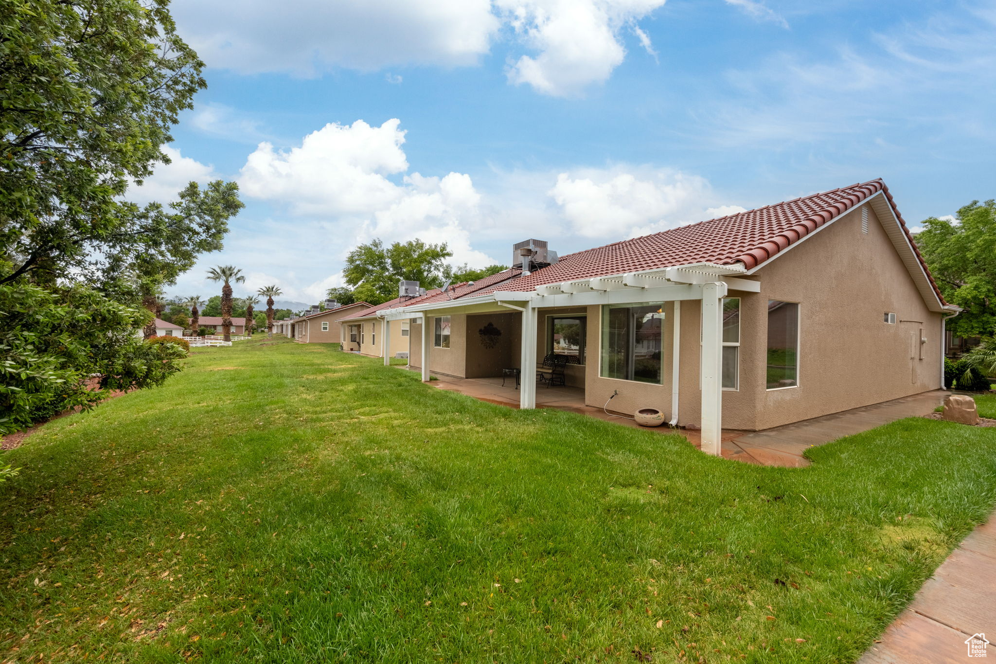 PADRE LAKES TH 5 - Residential