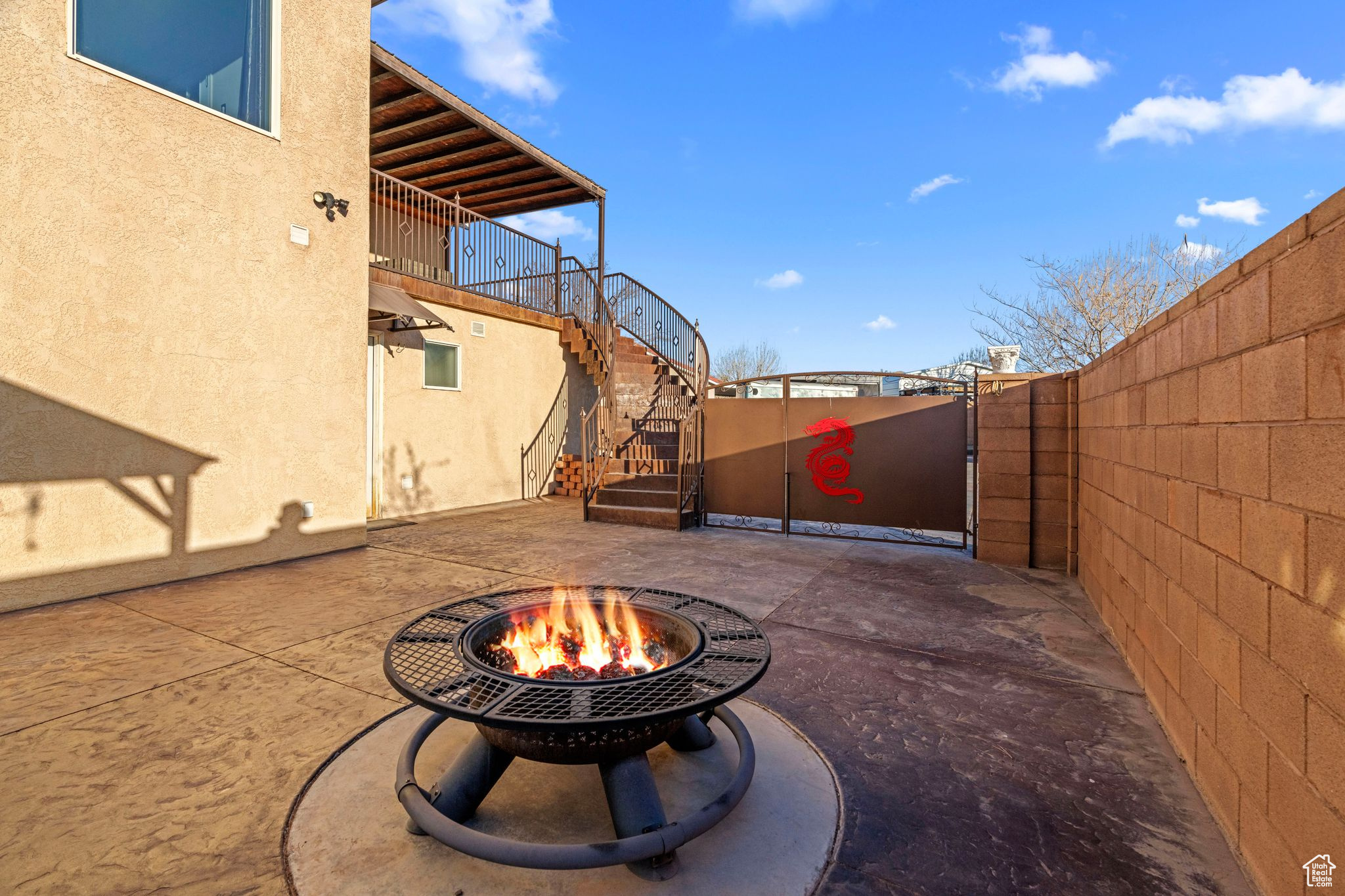 CANYON RIDGE - Residential