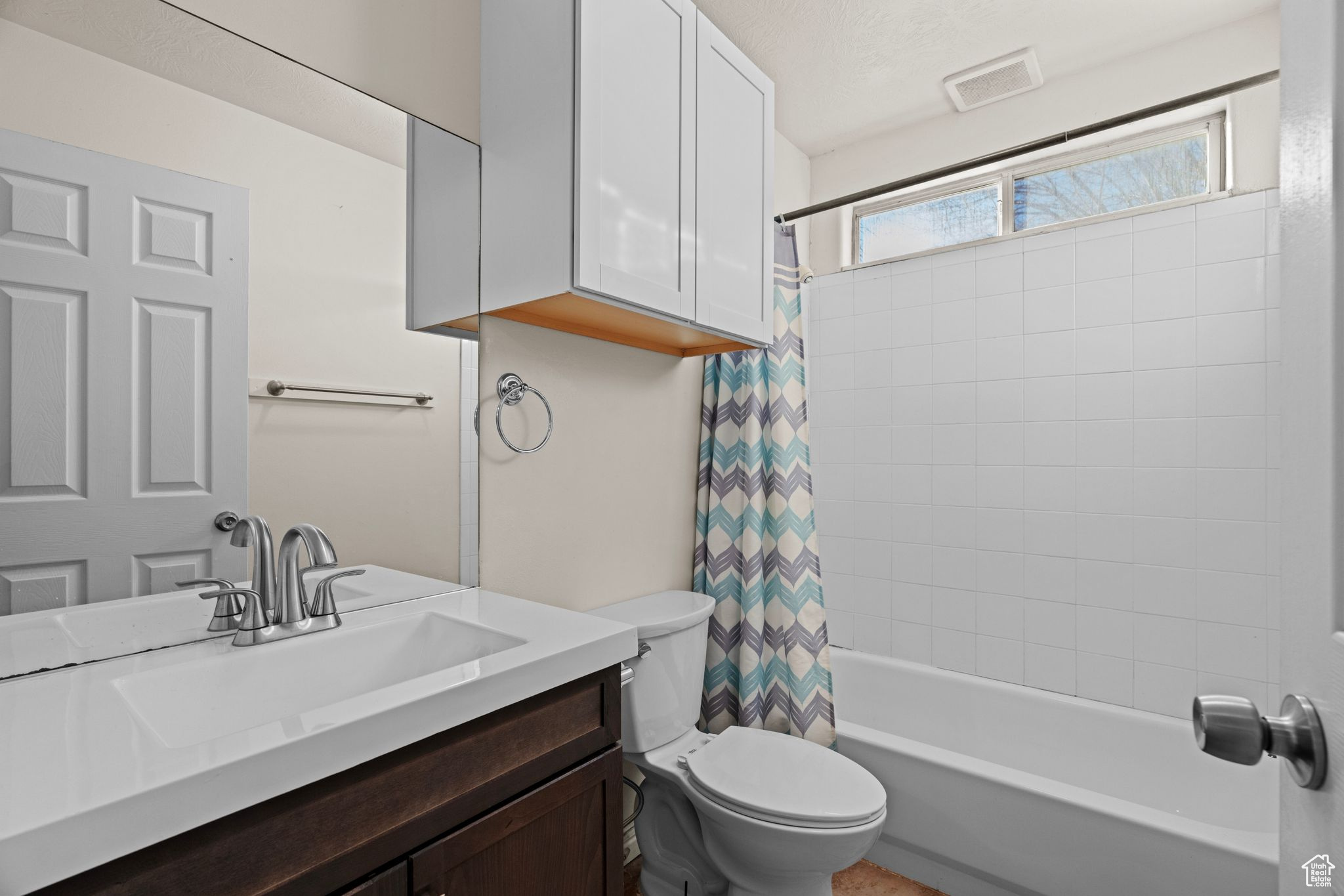 CANYON RIDGE - Residential