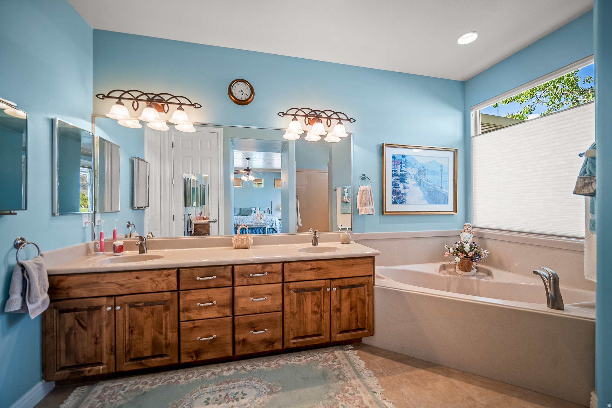 CRYSTAL SPRINGS - Residential