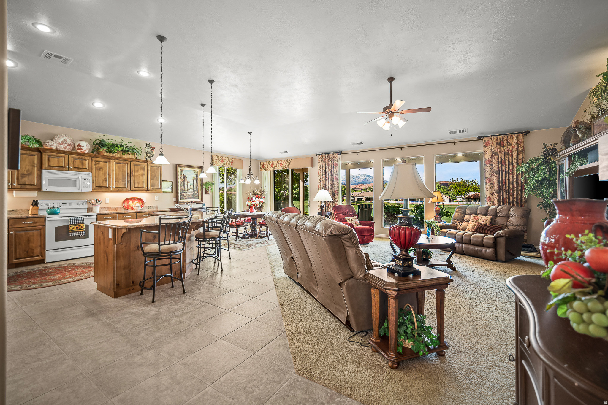 CRYSTAL SPRINGS - Residential