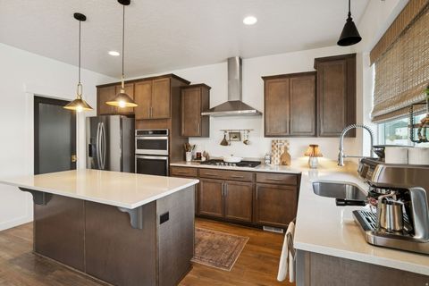 Tiny photo for 5084 N ESPALIER DR, Eagle Mountain, UT 84005 (MLS # 2128559)