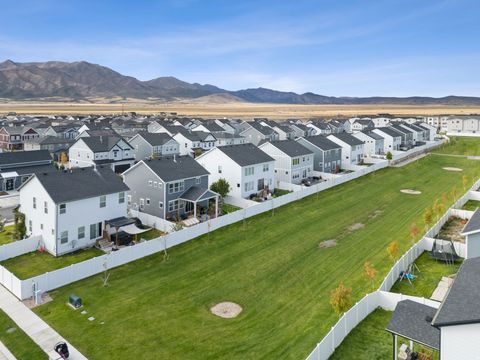 Tiny photo for 5084 N ESPALIER DR, Eagle Mountain, UT 84005 (MLS # 2128559)