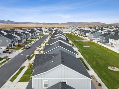 Tiny photo for 5084 N ESPALIER DR, Eagle Mountain, UT 84005 (MLS # 2128559)