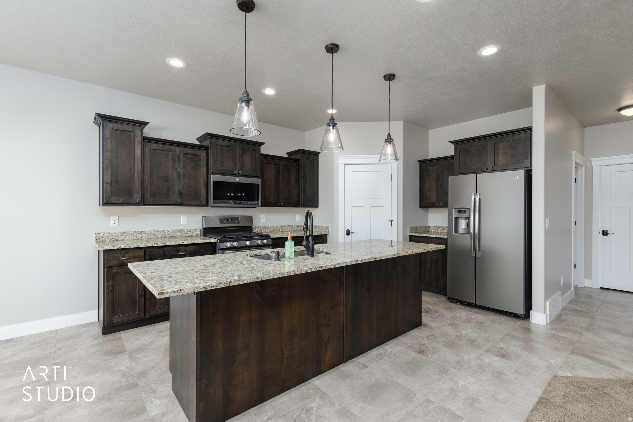 FAIRGROVE ESTATES - Residential