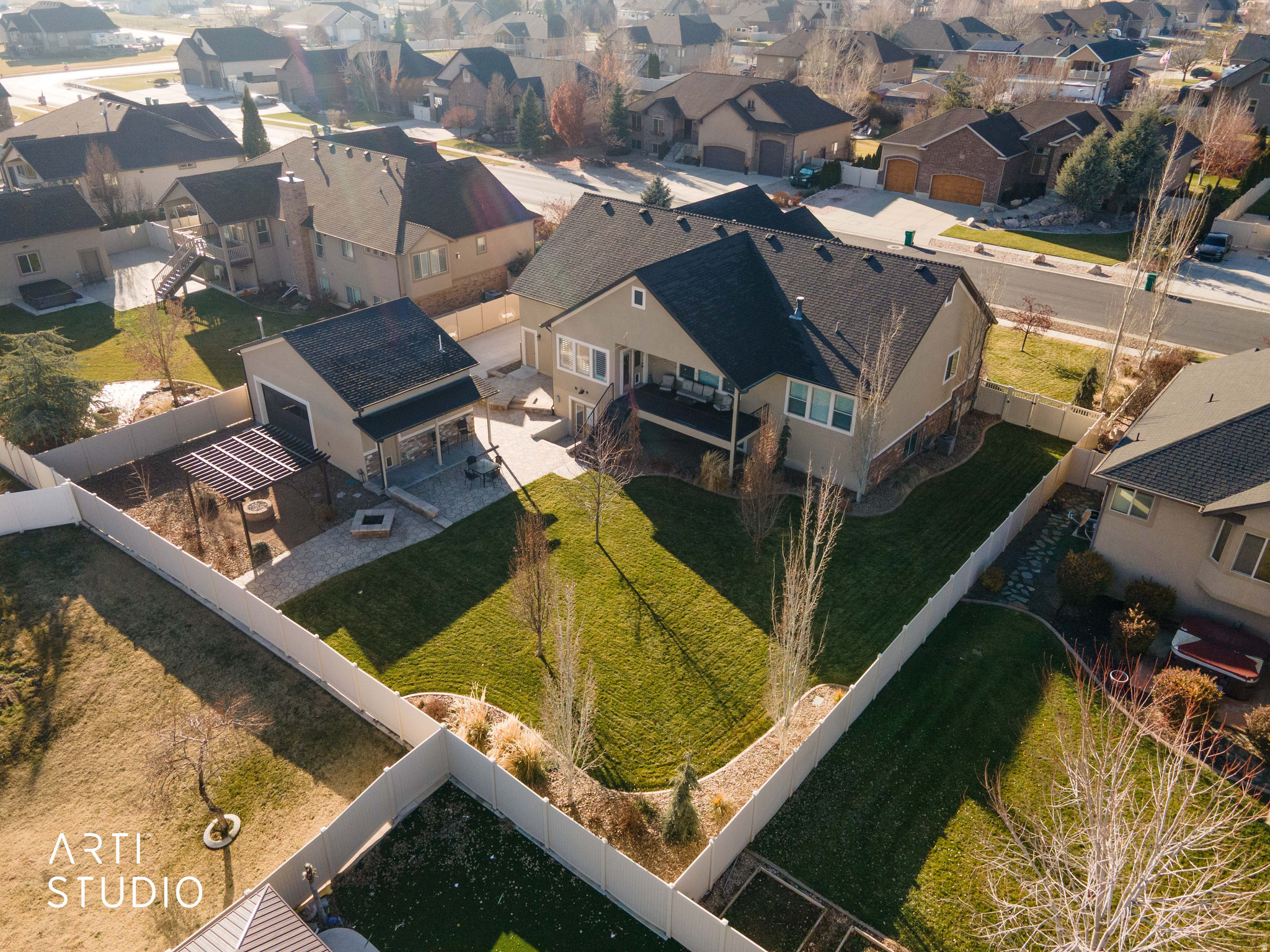 FAIRGROVE ESTATES - Residential