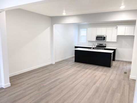 Tiny photo for 873 S MATHILDA DR #247, Saratoga Springs, UT 84045 (MLS # 2125949)