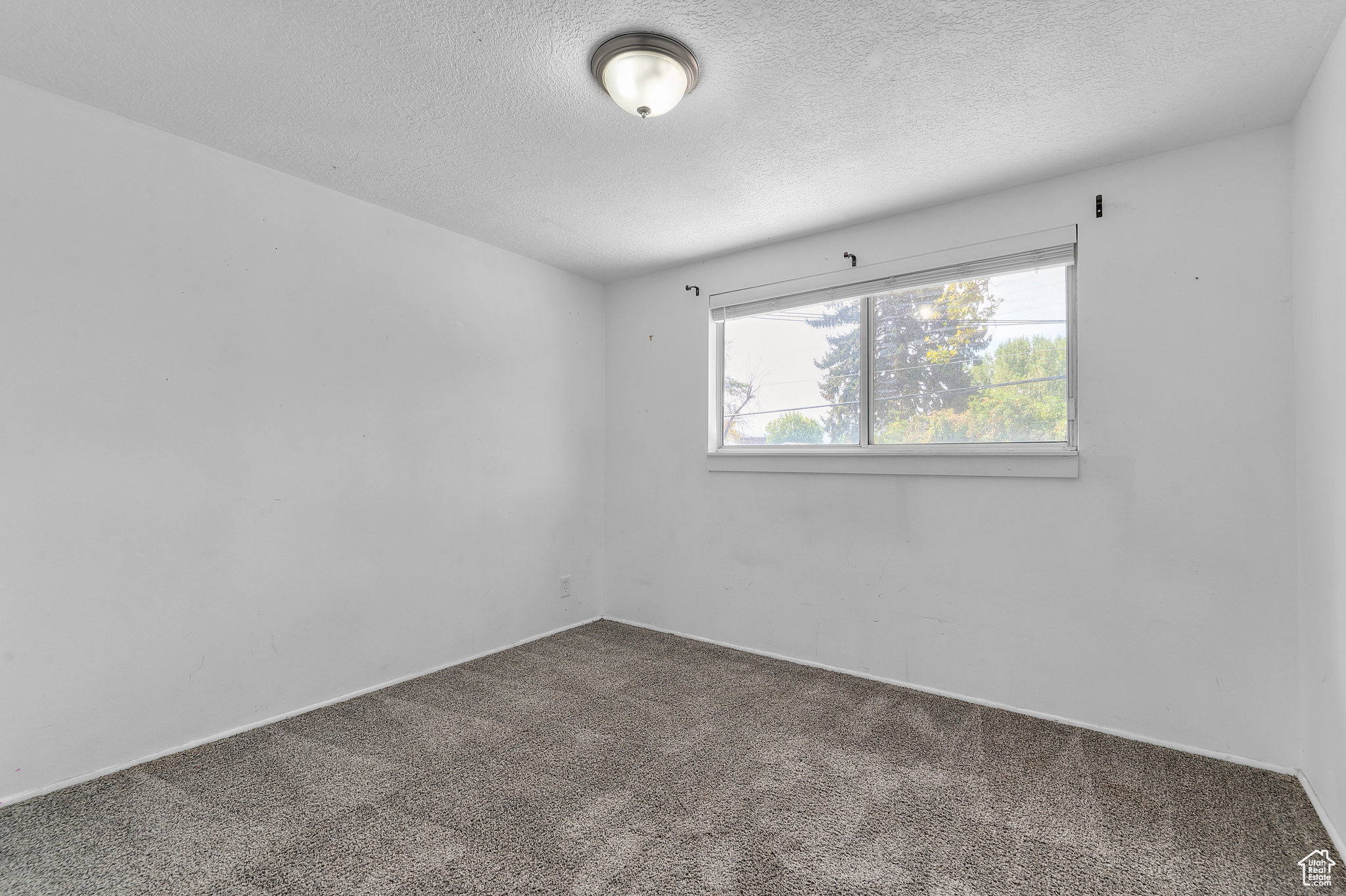 MEADOWBROOK VALLEY - Residential