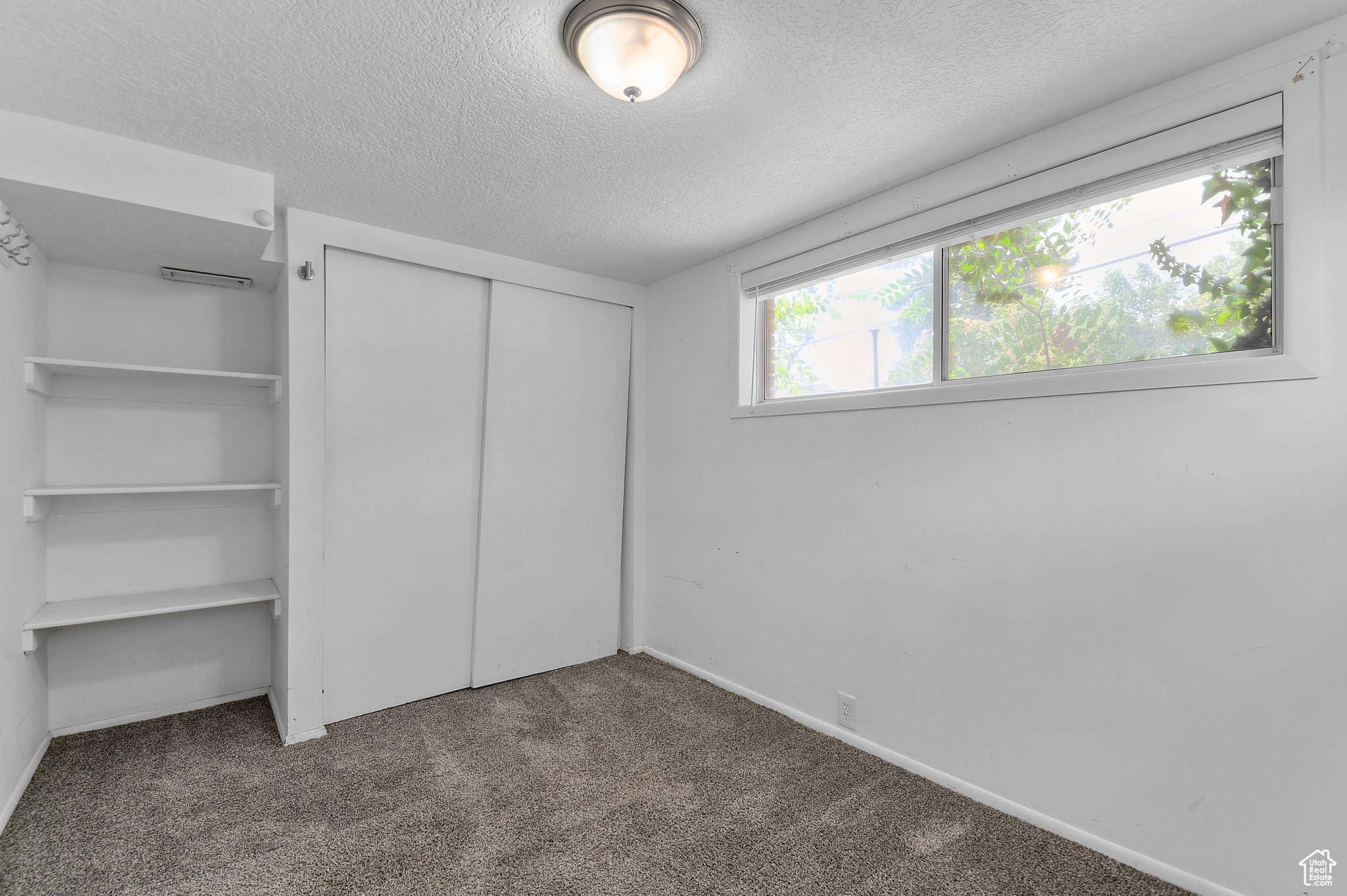 MEADOWBROOK VALLEY - Residential