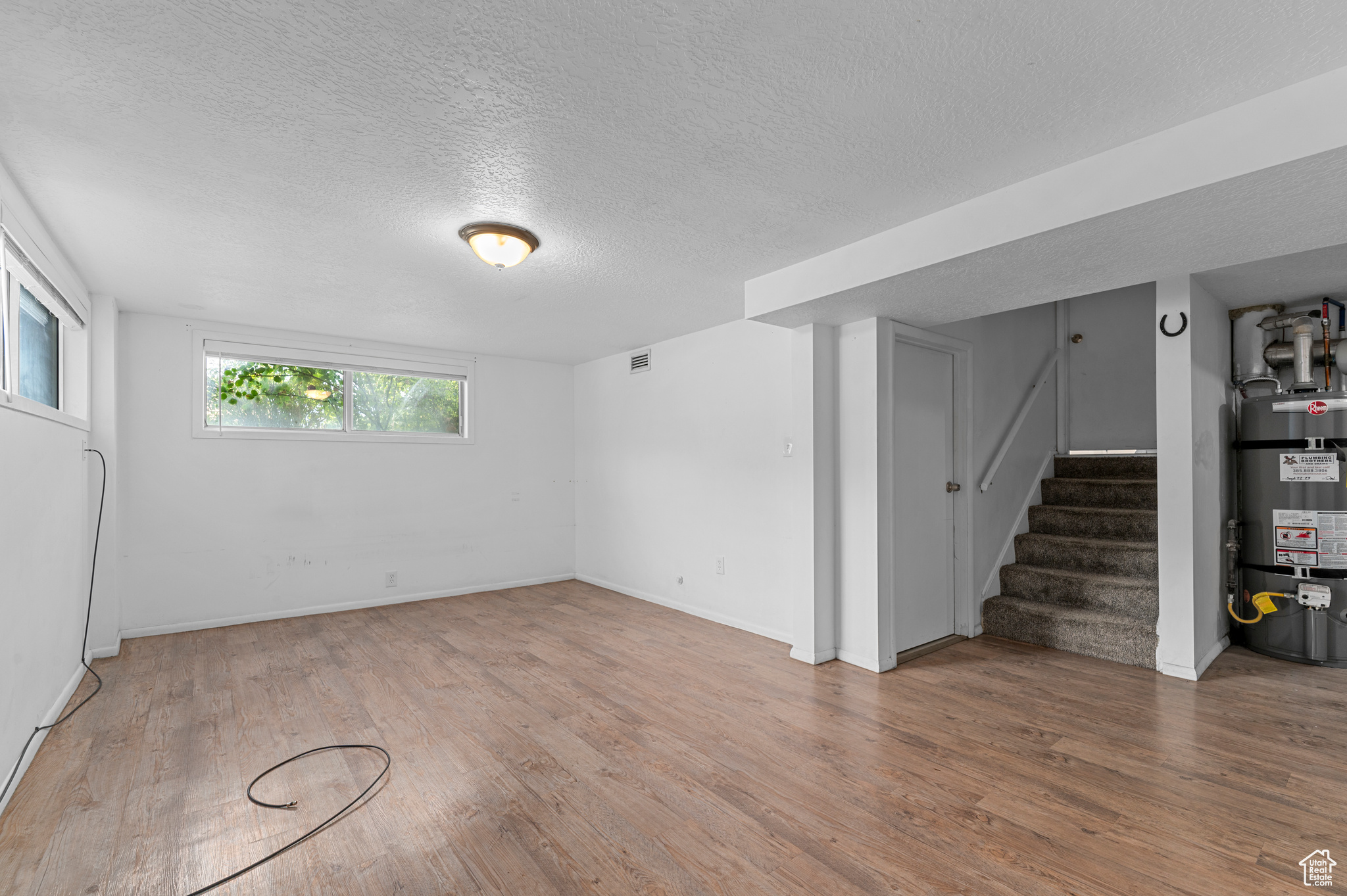 MEADOWBROOK VALLEY - Residential