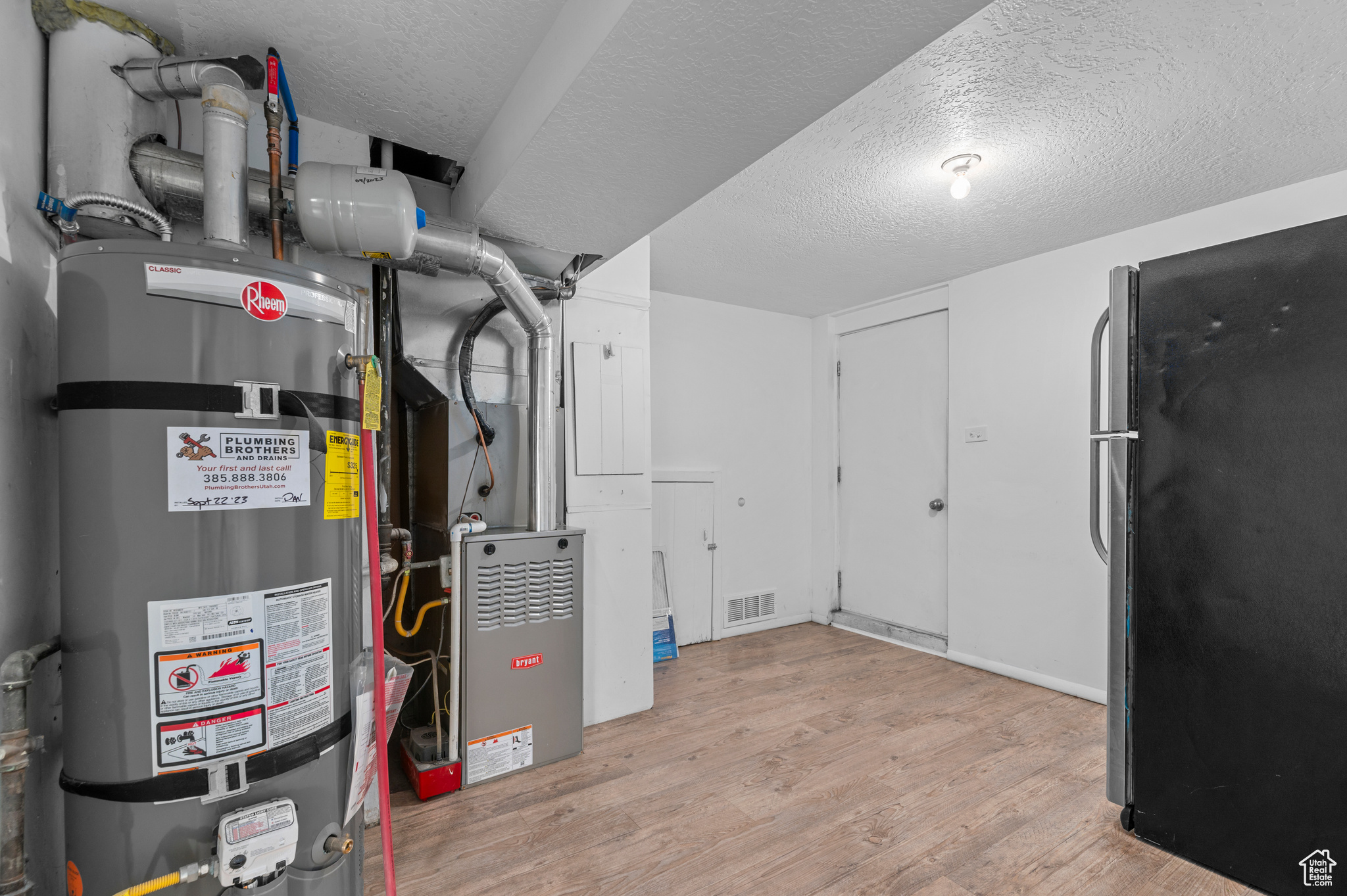 MEADOWBROOK VALLEY - Residential