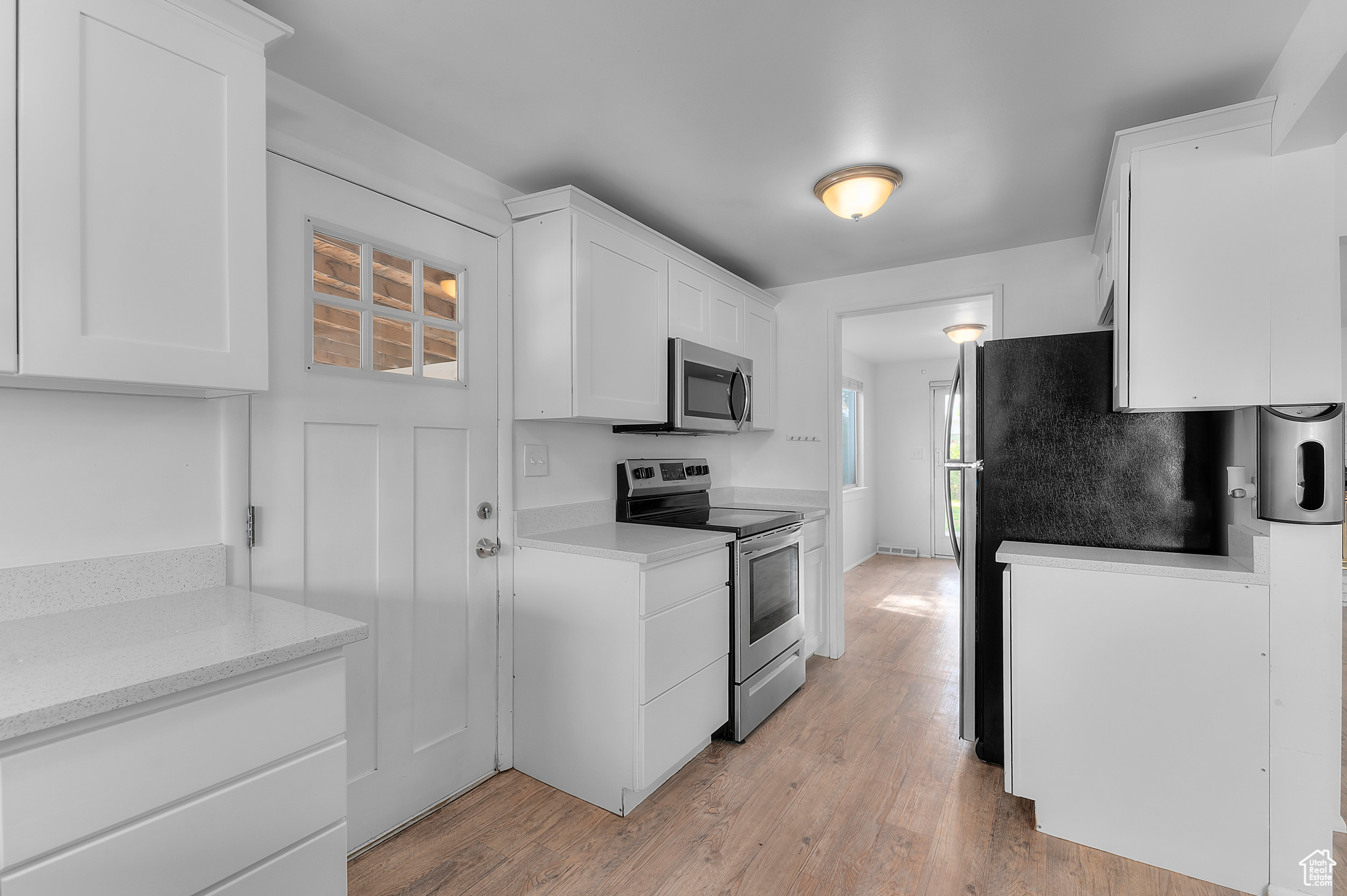 MEADOWBROOK VALLEY - Residential