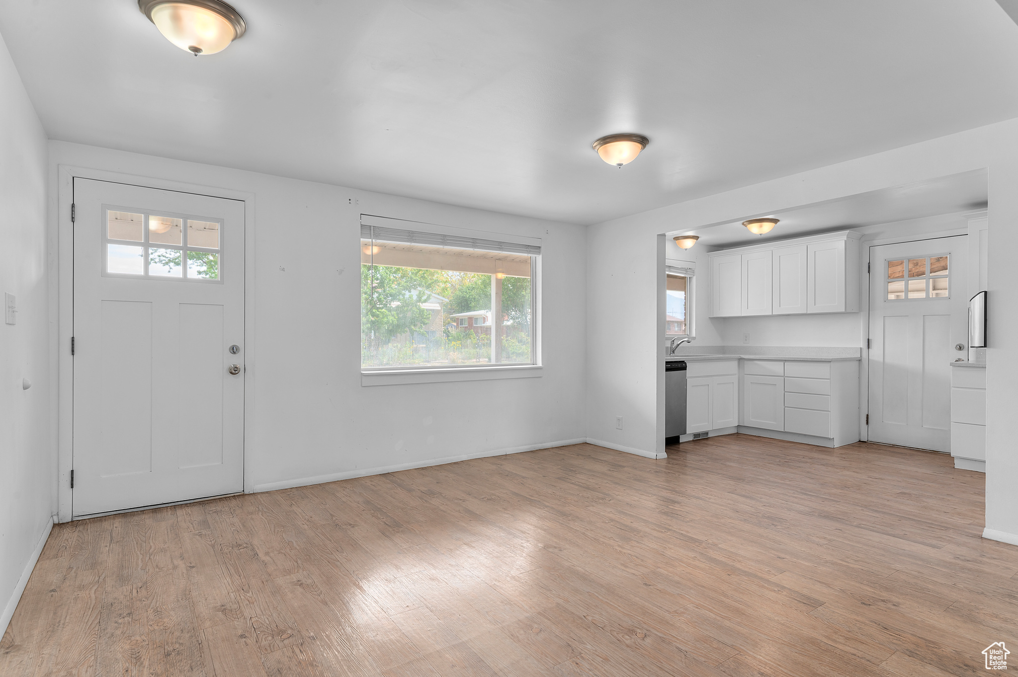 MEADOWBROOK VALLEY - Residential