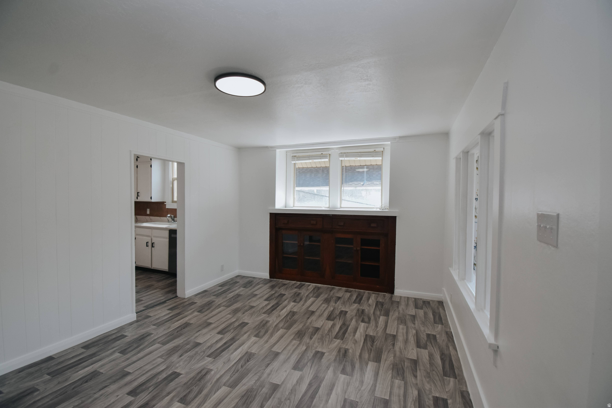 YOUNG PROPERTY - Residential