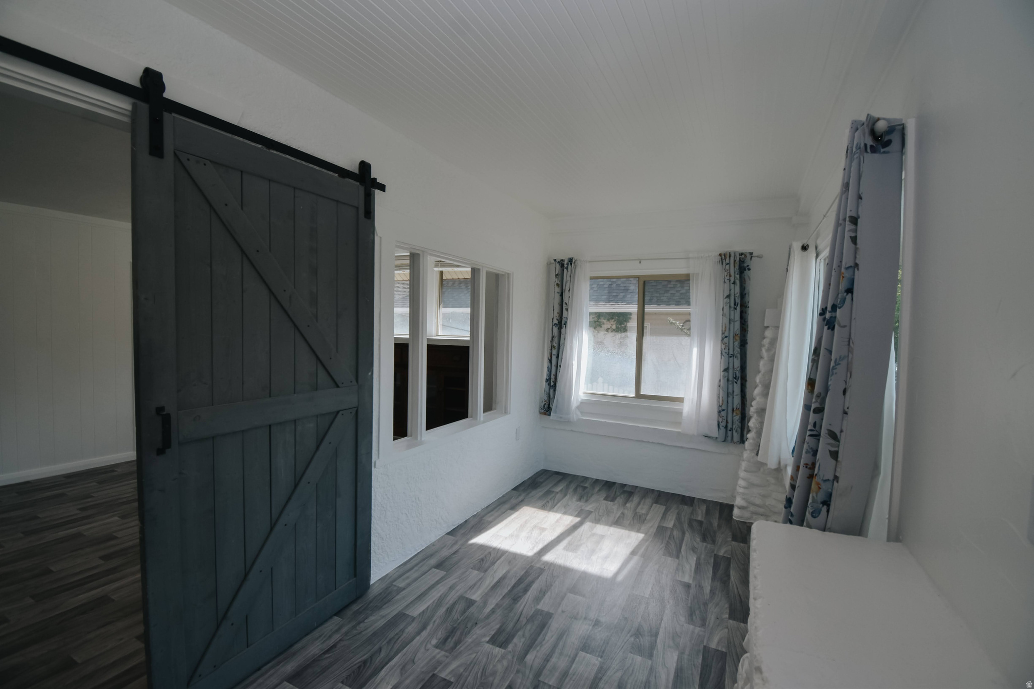 YOUNG PROPERTY - Residential