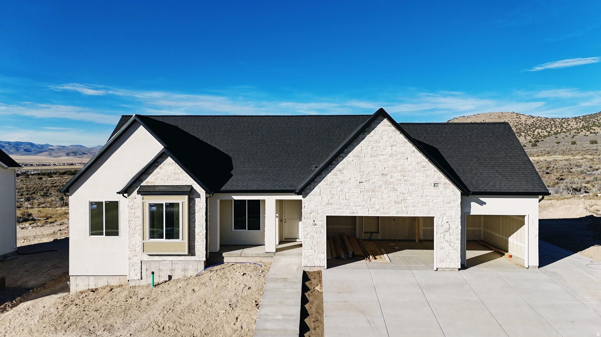 EAGLE POINT - Residential