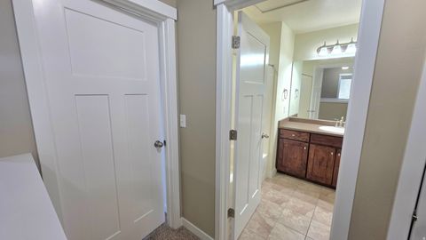 Tiny photo for 838 W FREEDOM POINT WAY, Bluffdale, UT 84065 (MLS # 2155368)