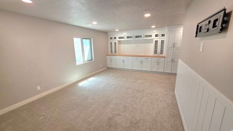 Tiny photo for 838 W FREEDOM POINT WAY, Bluffdale, UT 84065 (MLS # 2155368)