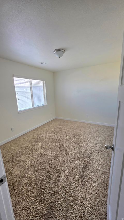 Tiny photo for 838 W FREEDOM POINT WAY, Bluffdale, UT 84065 (MLS # 2155368)