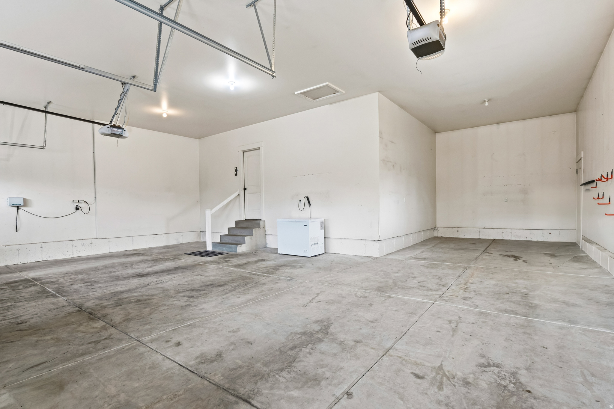 CANTERBURY NORTH - Residential