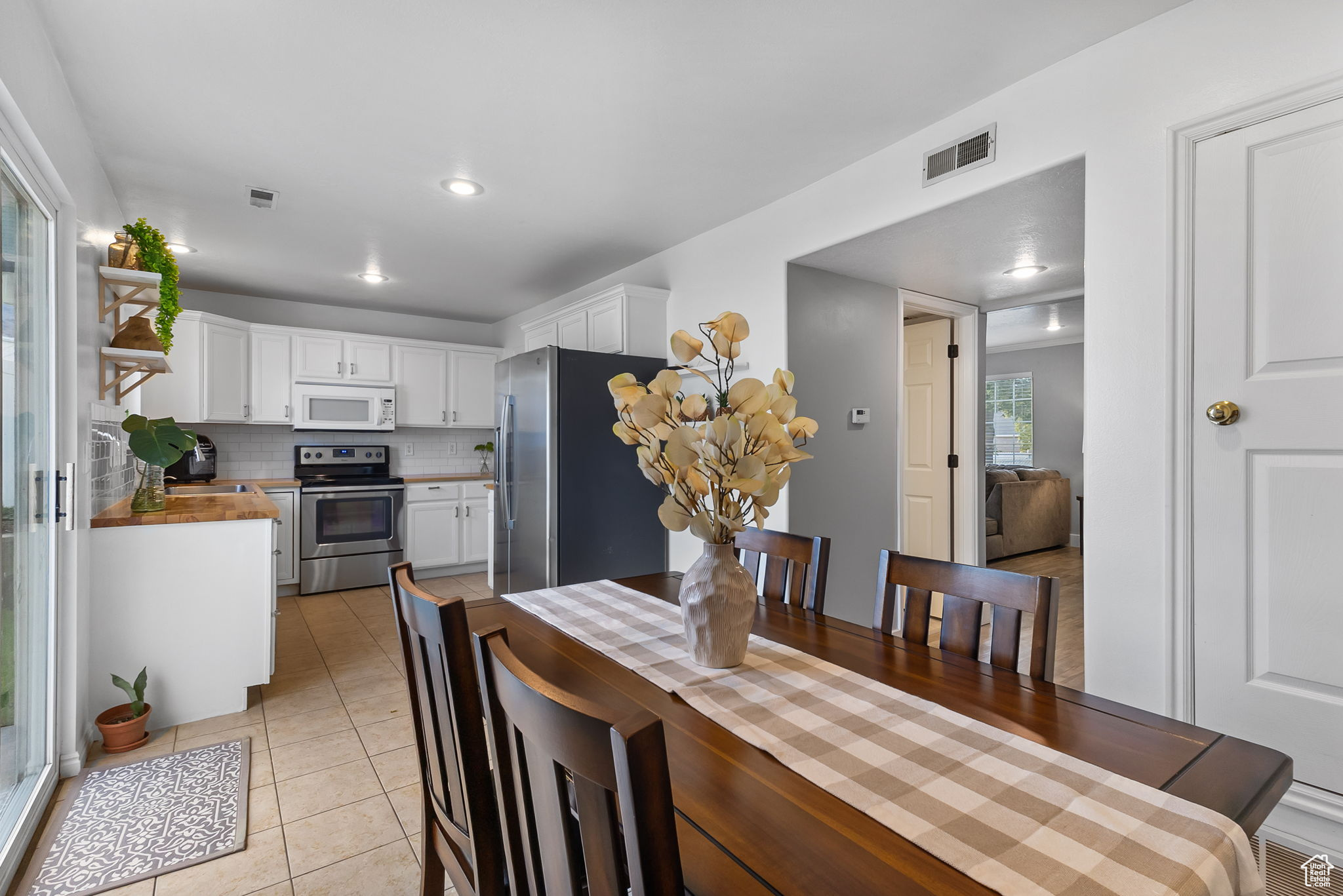 DAVENCOURT TOWNHOMES PUD - Residential