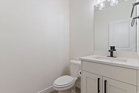 Tiny photo for 3118 W 1600 N, Clinton, UT 84015 (MLS # 2140525)