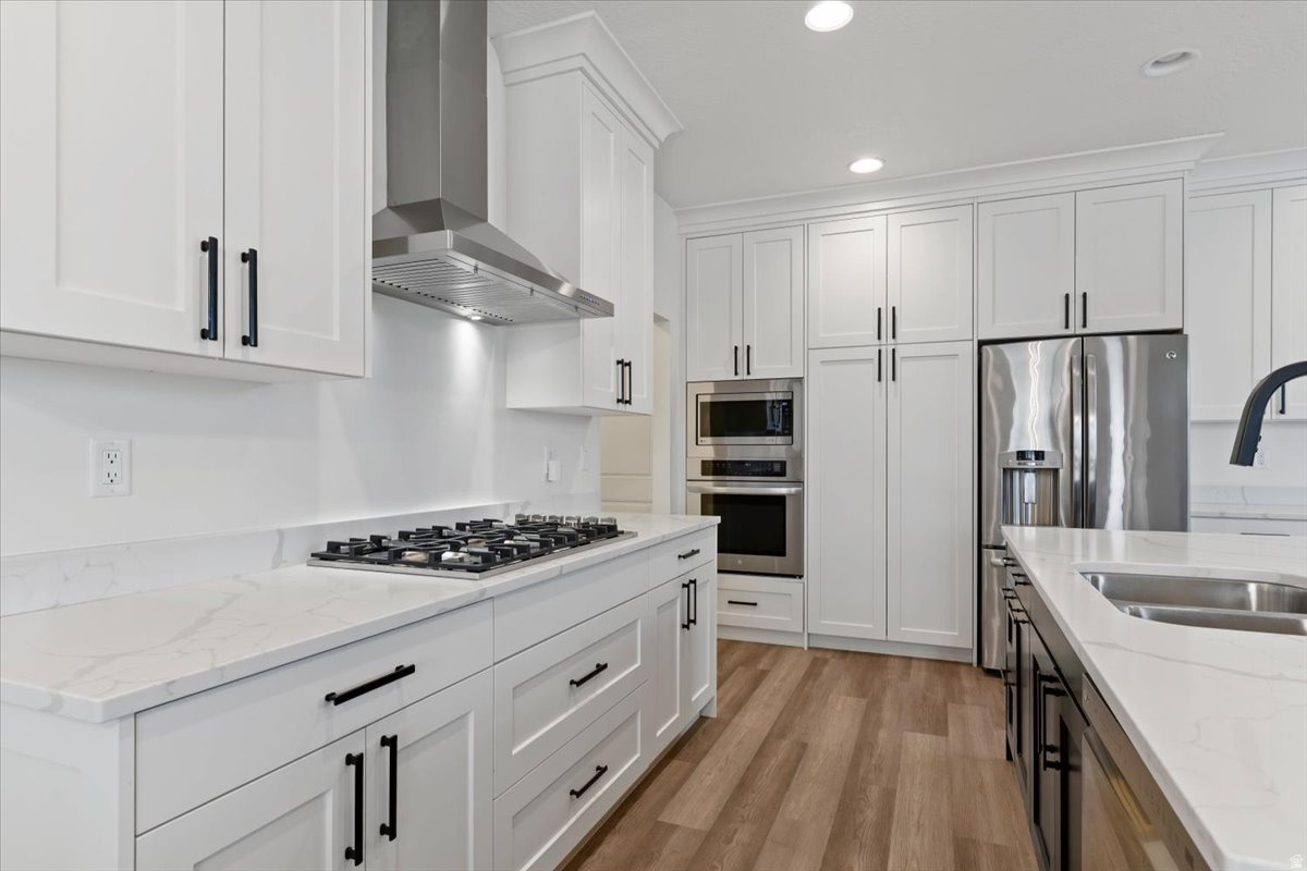 WILLOW FLATS - Residential