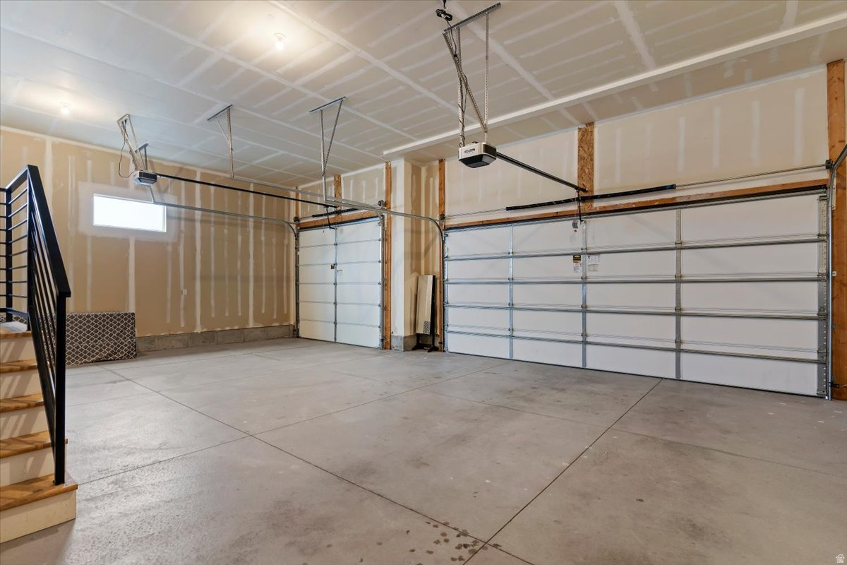 WILLOW FLATS - Residential