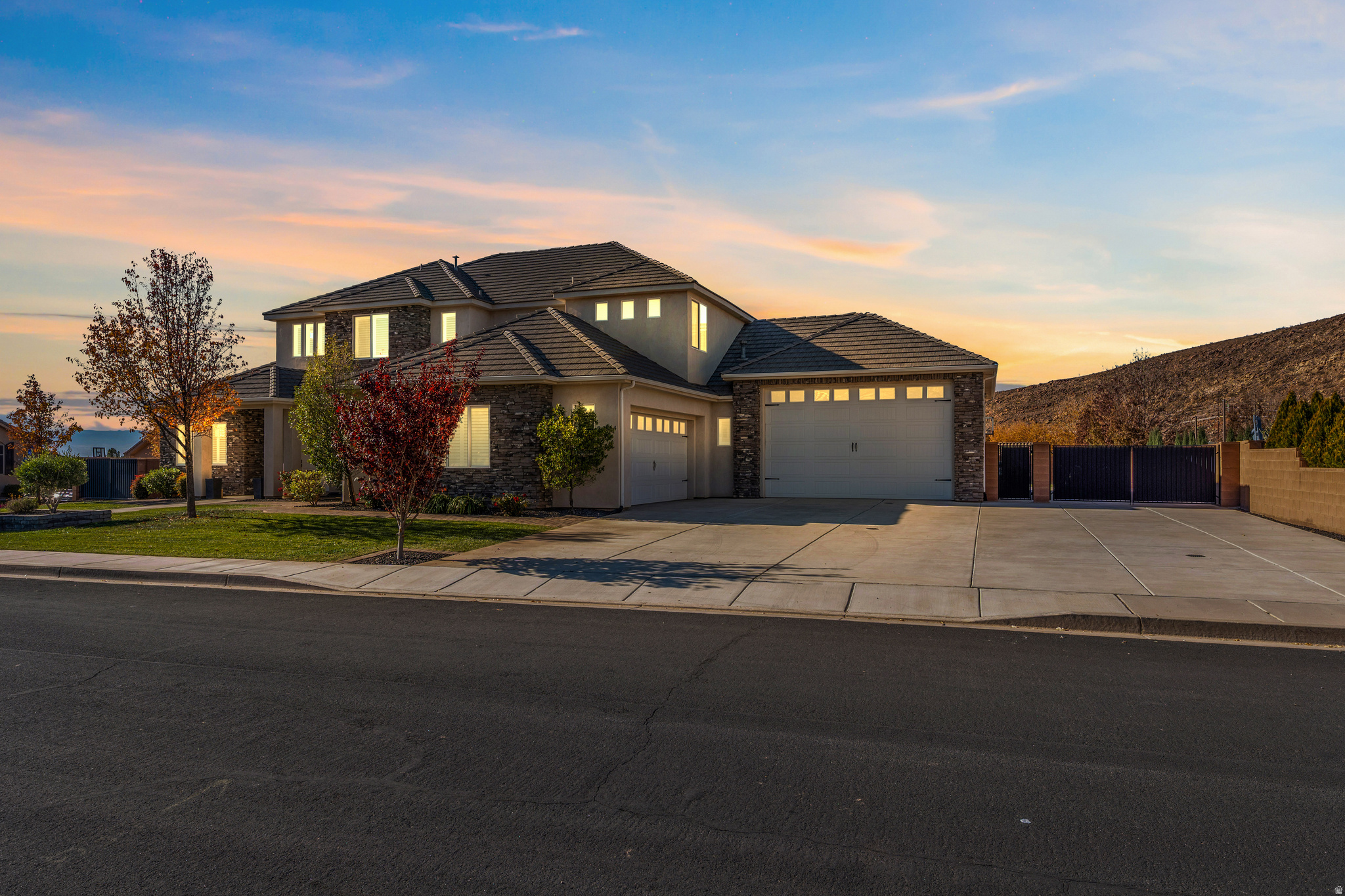 SILVER FALLS @ WASHINGTON BENCH PH 2A - Residential