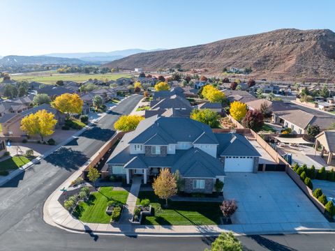 Tiny photo for 2334 S LAST CHANCE DR, Washington, UT 84780 (MLS # 2127274)